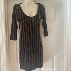 Glitter thread sheer back party dress